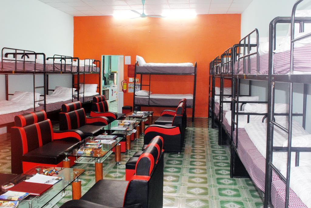 Phong Nha Backpacker Hostel Exterior foto